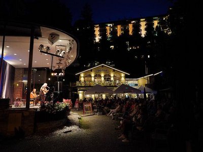 summer jazz in the city