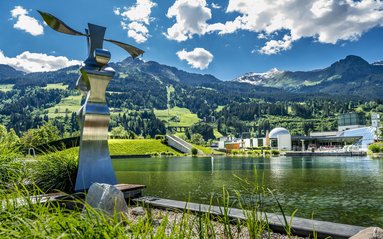 Alpentherme Sommer außen